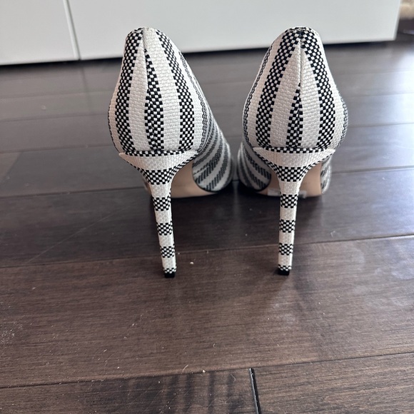 Nine West Pumps - with tag! - Picture 3 of 5